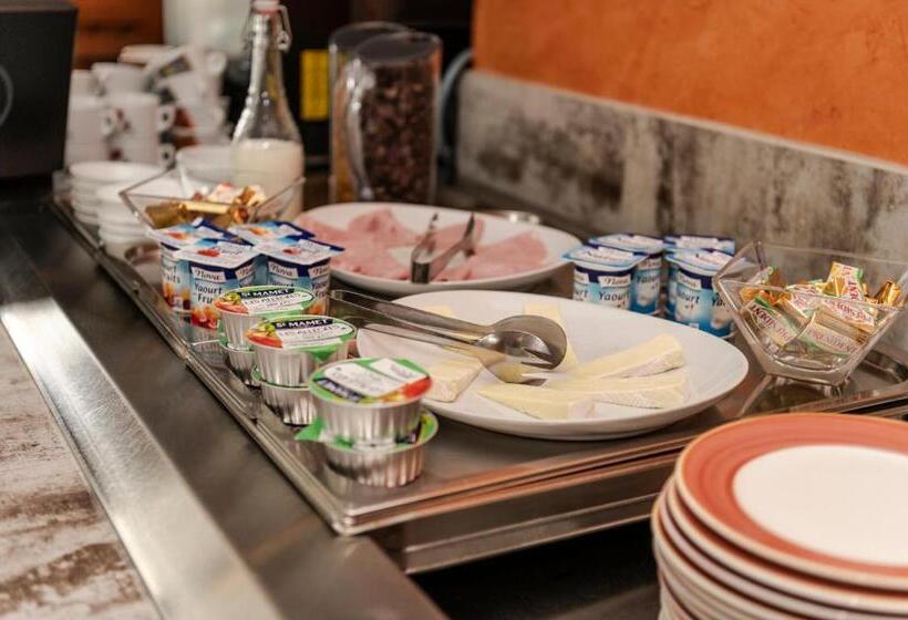 בית מלון כפרי B Hôtel Olympia Bourges   Rénovation Terminée