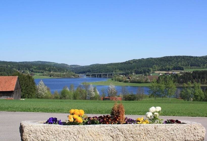 Panorama Hotel Am See