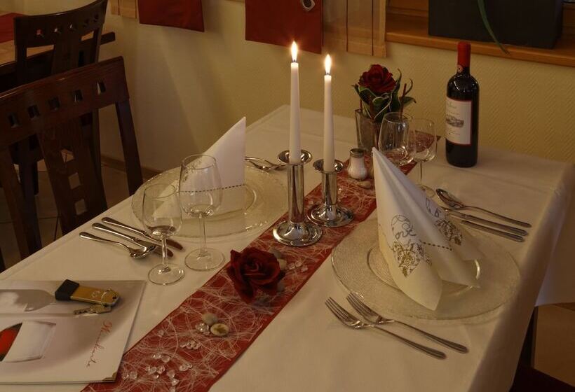 Panorama Hotel Am See