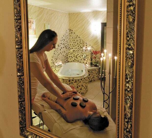 Panorama Hotel Am See