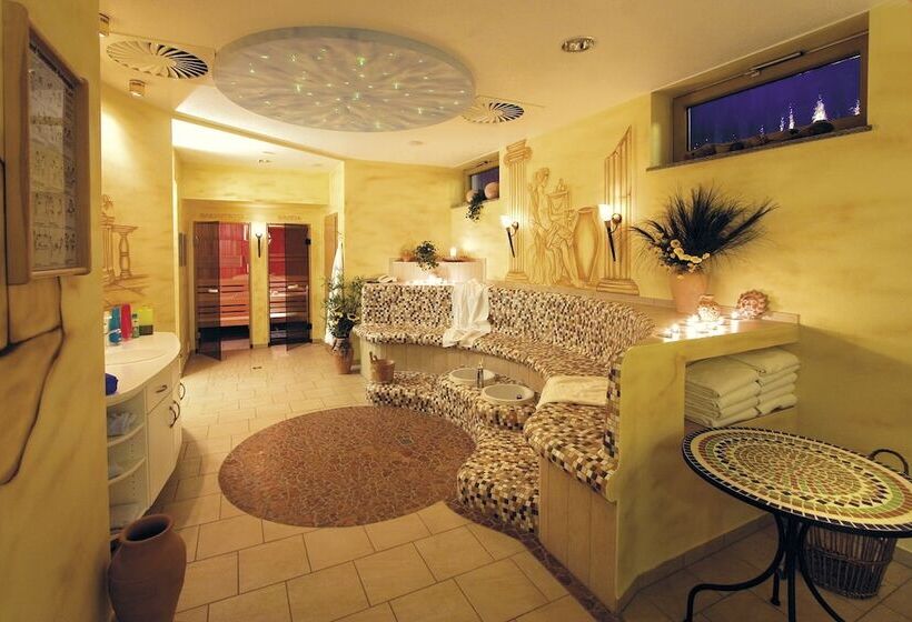 Panorama Hotel Am See