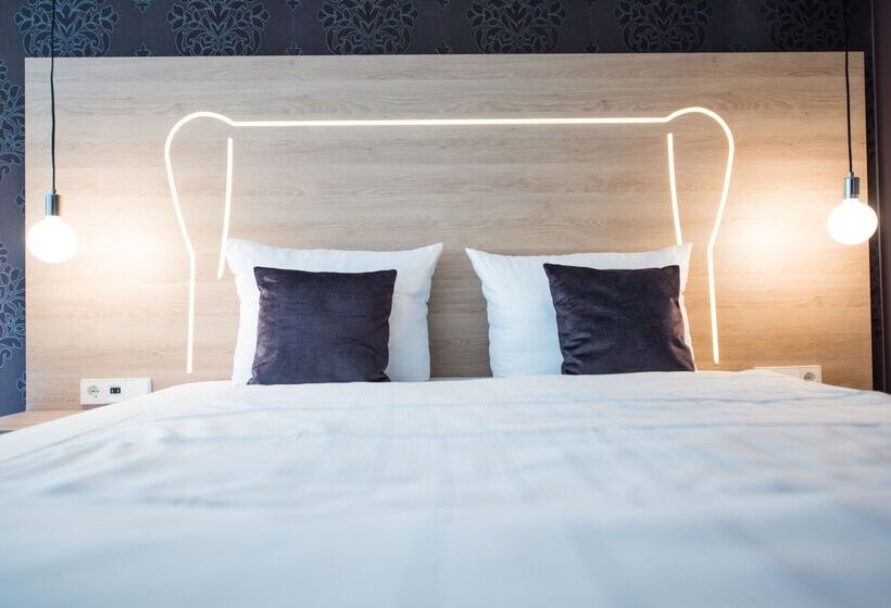 Parkhotel Schillerhain