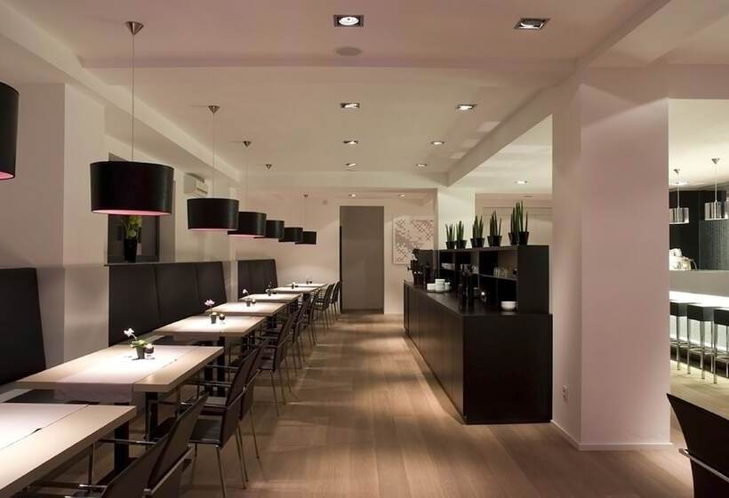 Pearl Design Hotel   Frankfurt City