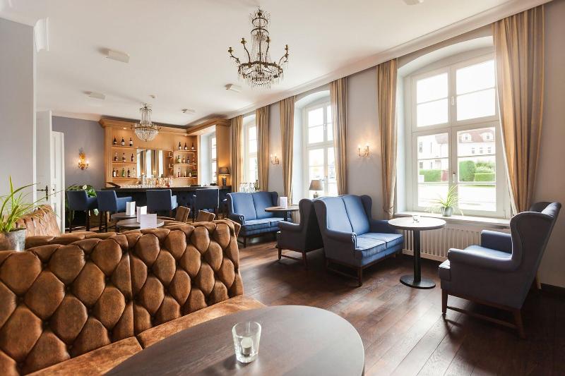 בית מלון כפרי Prinzenpalais Bad Doberan