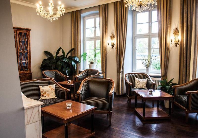 בית מלון כפרי Prinzenpalais Bad Doberan