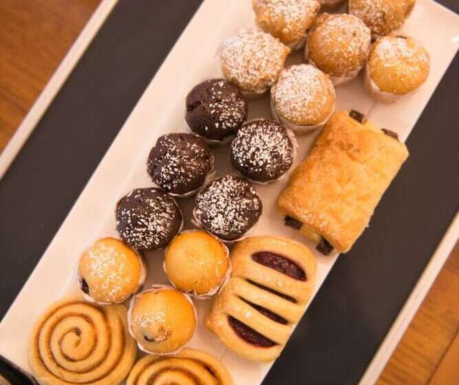 בית מלון כפרי Quality Suites Pioneer Sands