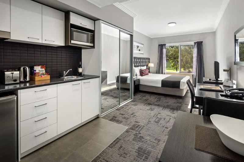 Отель Quest Campbelltown