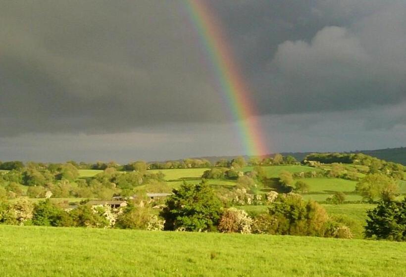 فندق Redhill House Brs Airport