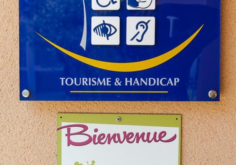 Отель Suite Home Apt Luberon