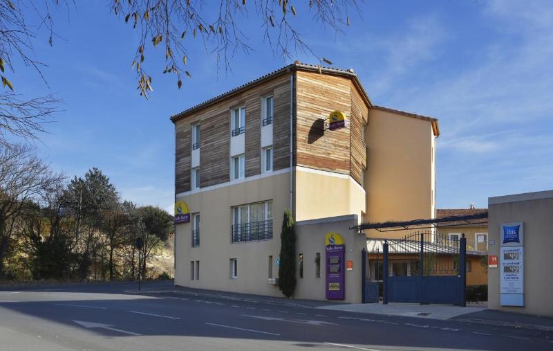 Отель Suite Home Apt Luberon