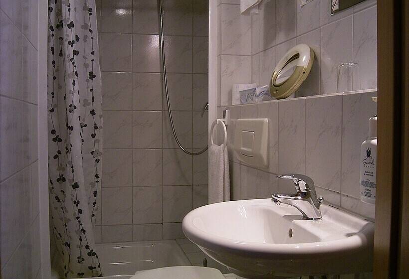 فندق Restaurant Bockshaut