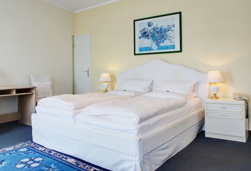 هتل Rheinresidenz