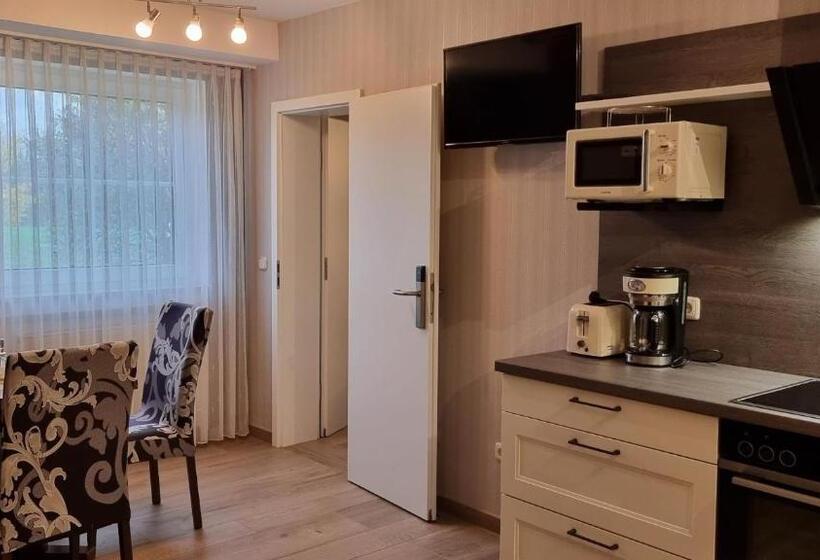 Отель Rhöner Land Garni Bed & Breakfast