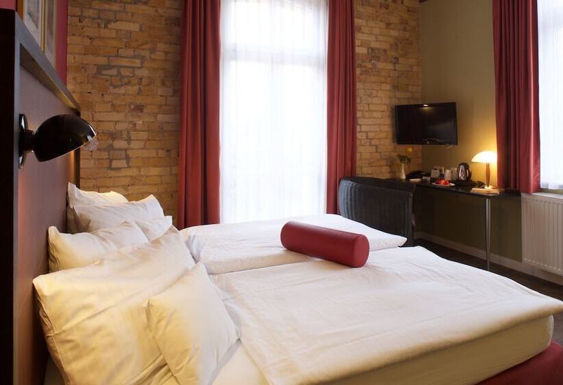 Boutique Hotel Schwarzer Baer