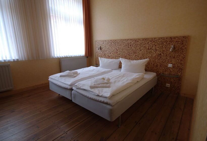 Boutique Hotel Schwarzer Baer