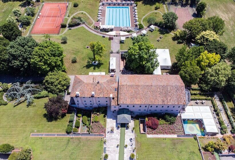 فندق Ristorante Fior