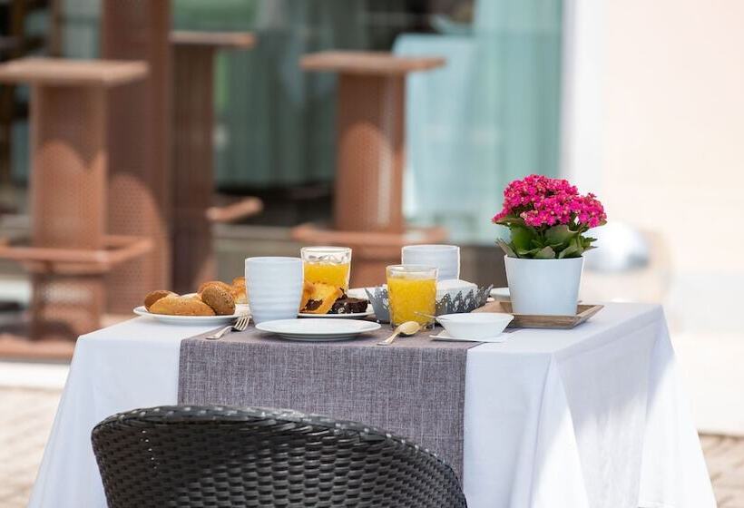 فندق Ristorante Fior