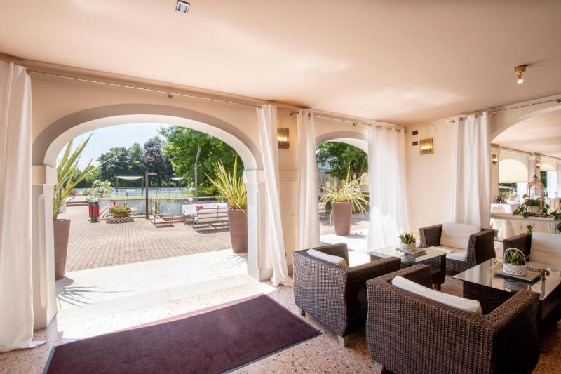 בית מלון כפרי Ristorante Fior