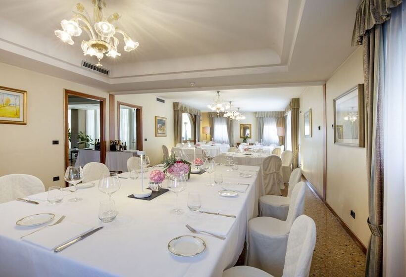 فندق Ristorante Fior