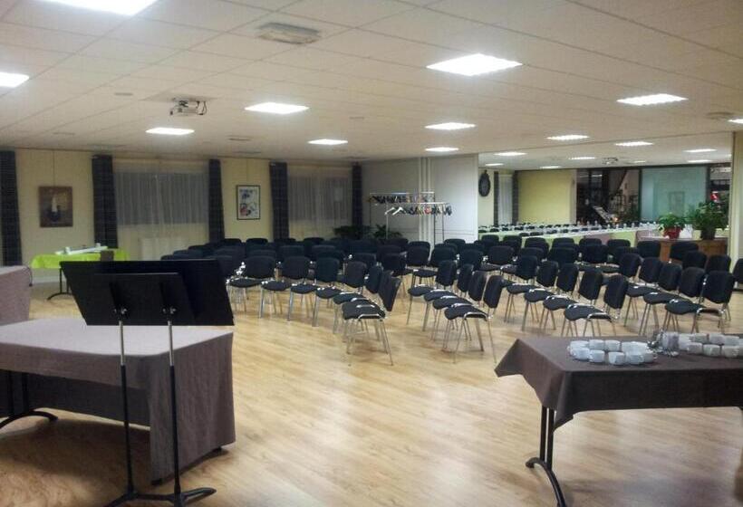 Brit Hotel Essentiel Pontivy Robic