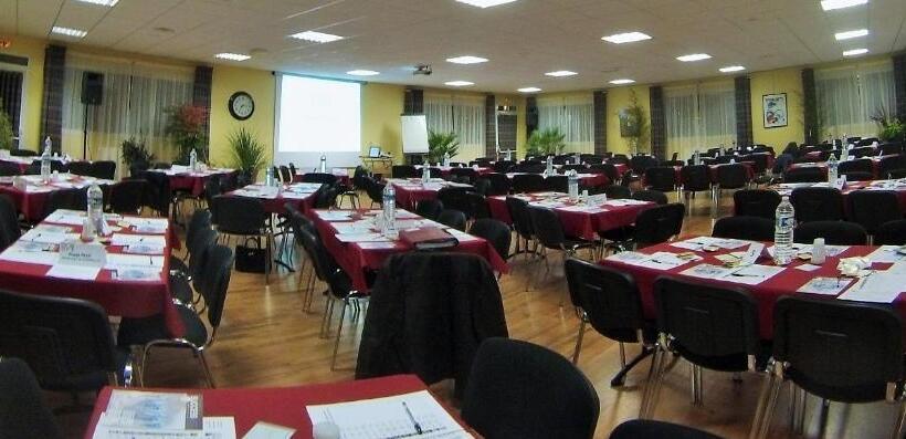 Brit Hotel Essentiel Pontivy Robic