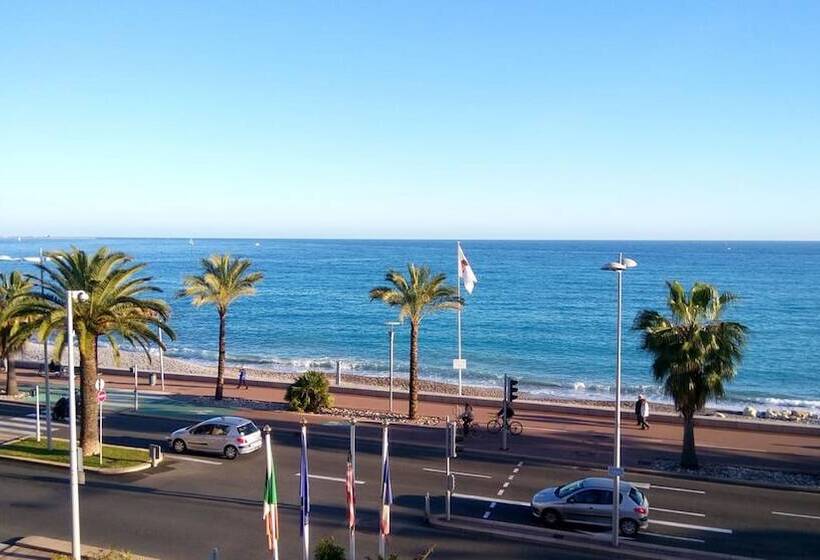 בית מלון כפרי Royalmar