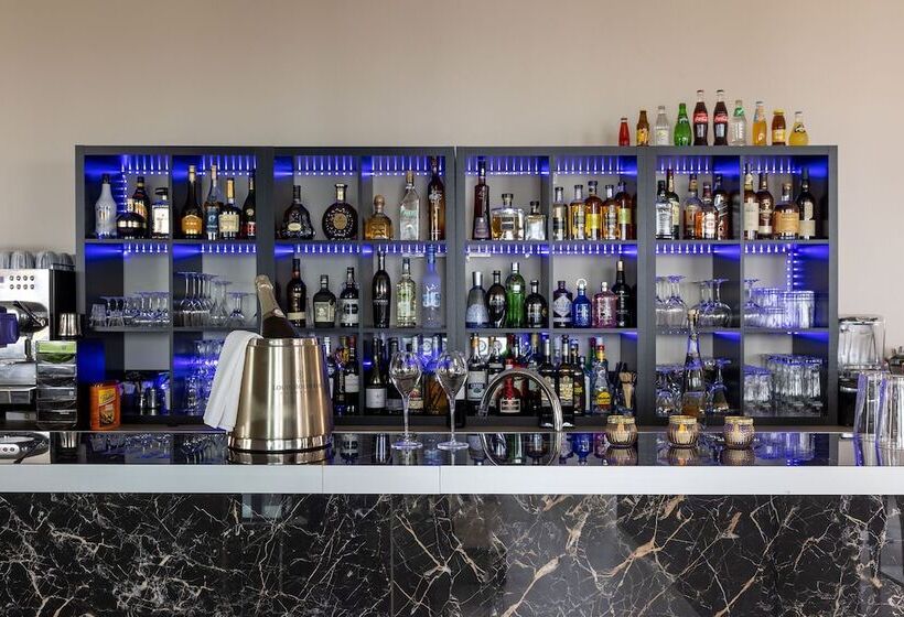 בית מלון כפרי Royalmar