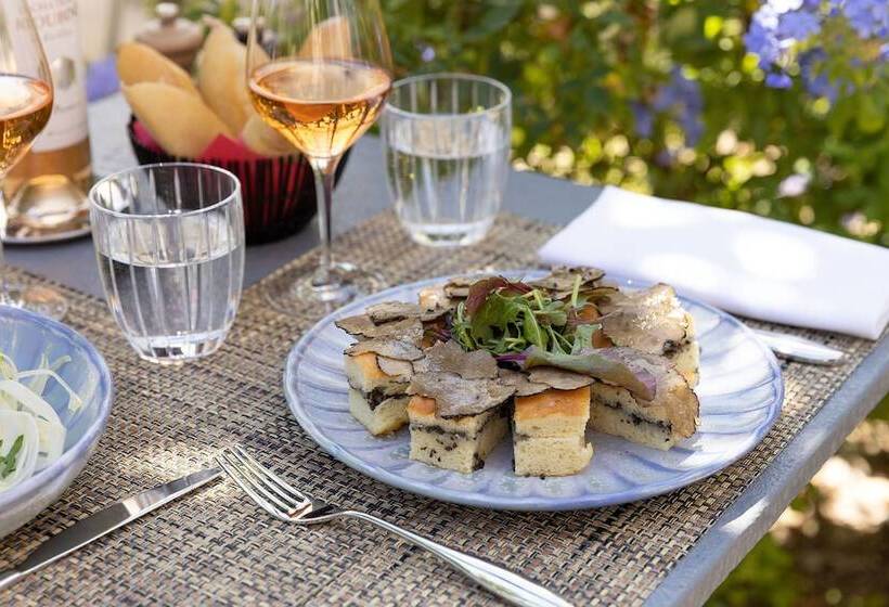 בית מלון כפרי Royalmar