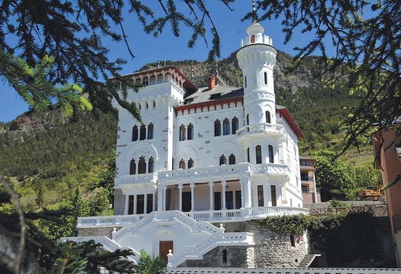 Отель Résidence Château Des Magnans By Nevesol