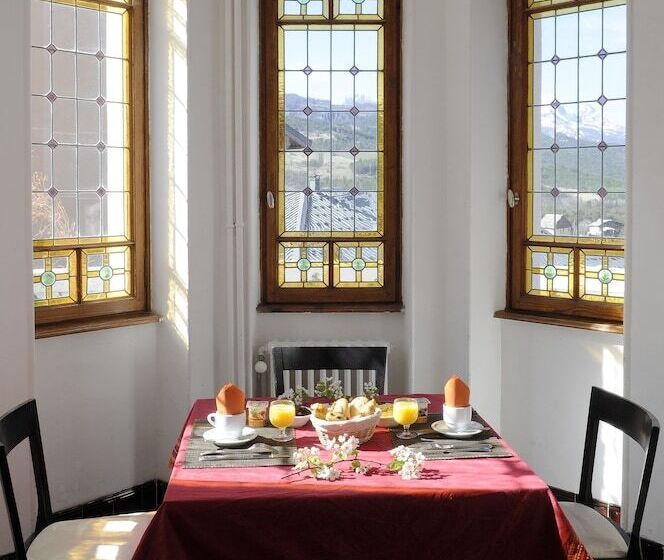 Отель Résidence Château Des Magnans By Nevesol