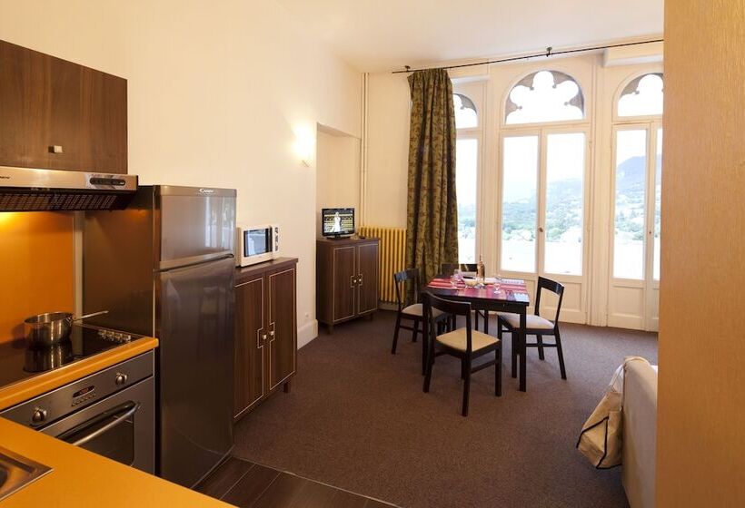 Отель Résidence Château Des Magnans By Nevesol