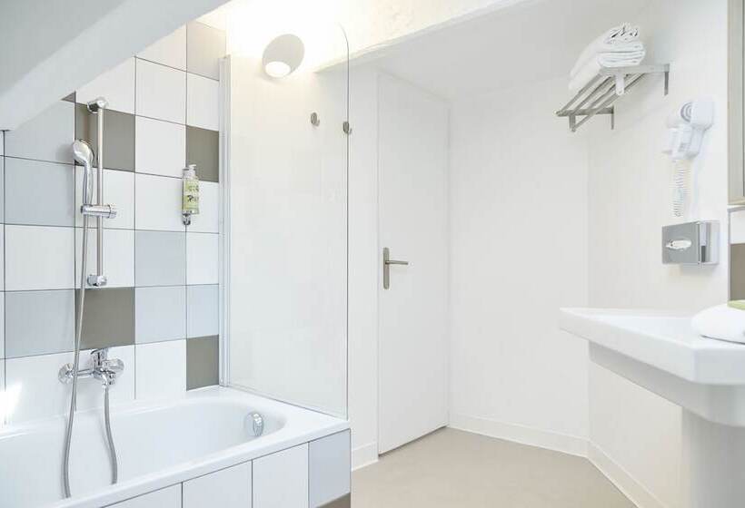 فندق Saint Louis – Vieux Port