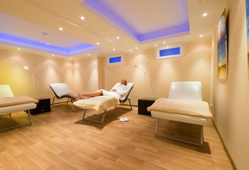 בית מלון כפרי Savoy Hannover