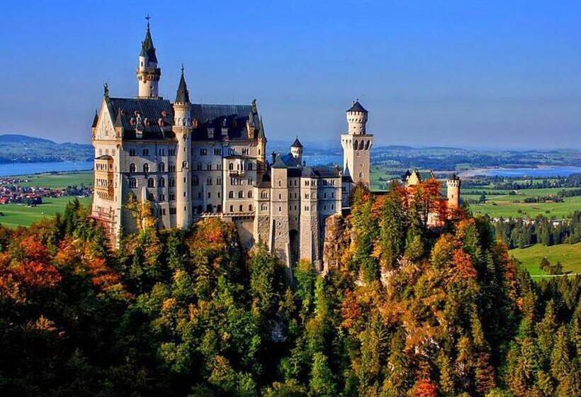 Отель Schloss Elmau Luxury Spa Retreat & Cultural Hideaway