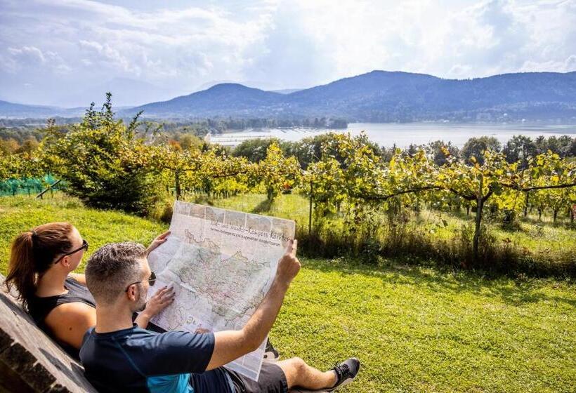 ホテル Das Seepark Wörthersee Resort