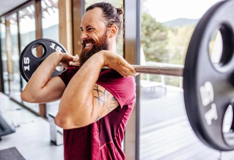 ホテル Das Seepark Wörthersee Resort