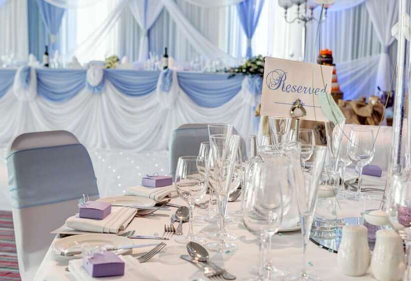 فندق St. Mellion Estate