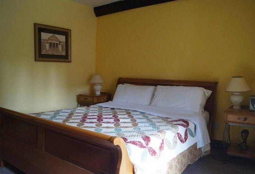 فندق The Old Priory