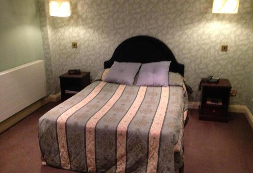 Отель Ty Newydd Country