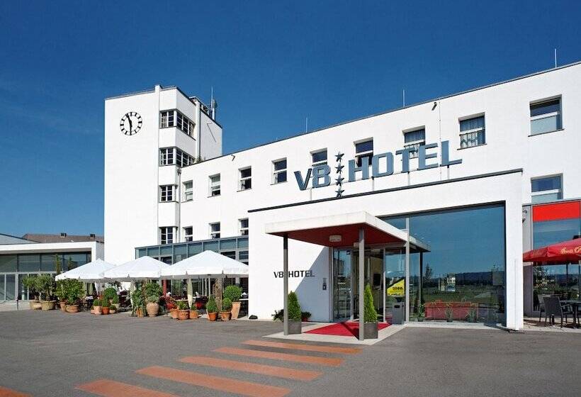 V8 Hotel Classic Motorworld Region Stuttgart