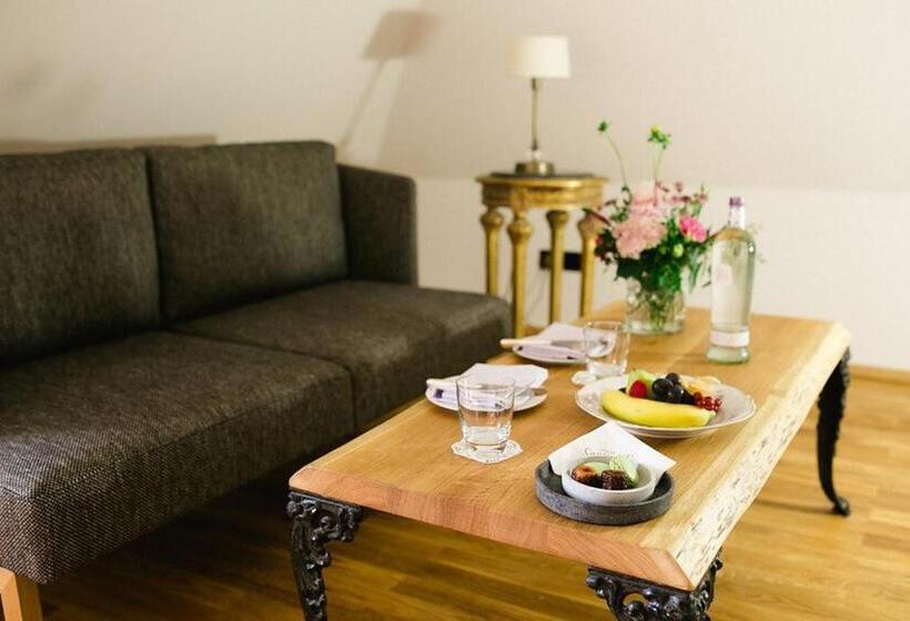 Отель Villa Sorgenfrei & Restaurant Atelier Sanssouci