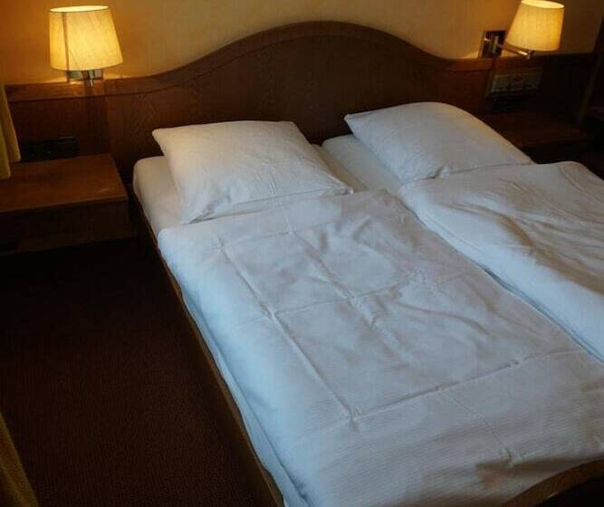 فندق Restaurant Weinhaus Grebel