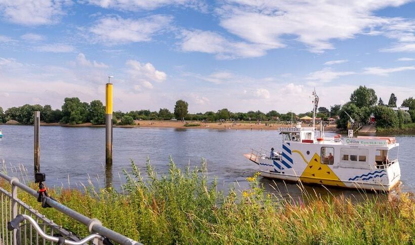 هتل Zum Kuhhirten