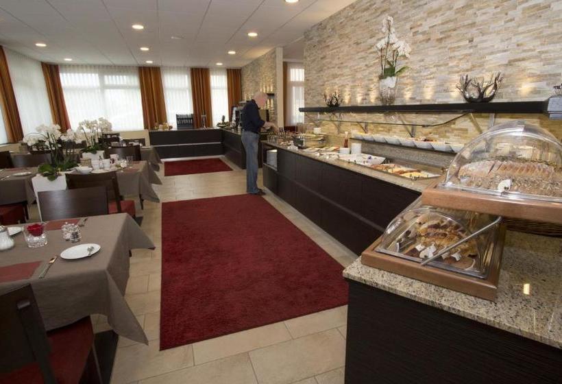 Отель Zur Schmiede