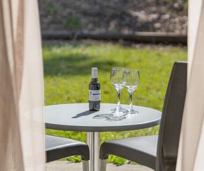 Hunter Gateway Motel