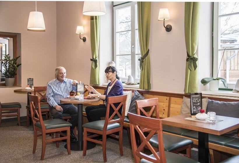 Jufa Hotel Grundlsee