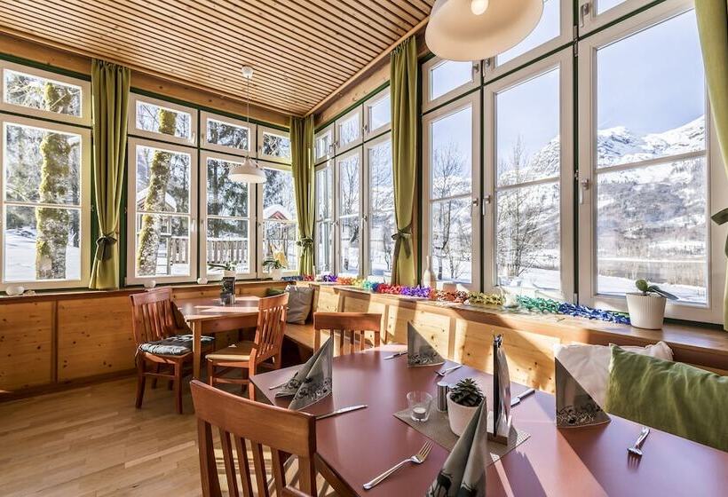 Jufa Hotel Grundlsee