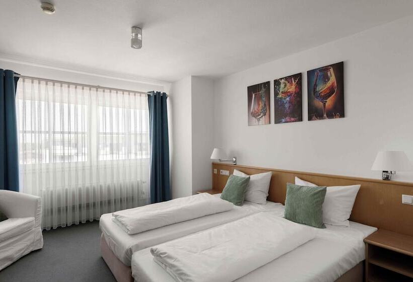 Kirchers Park & Wellnesshotel Kaiserstuhl