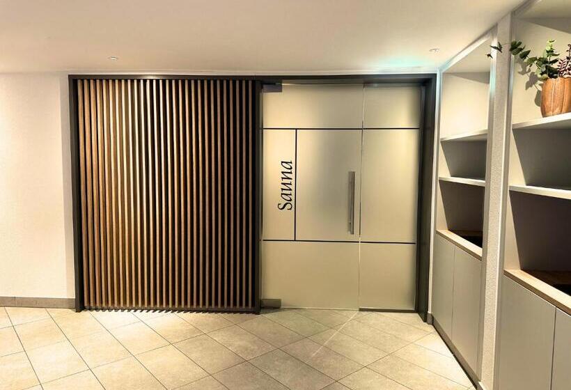 ホテル Augustiner