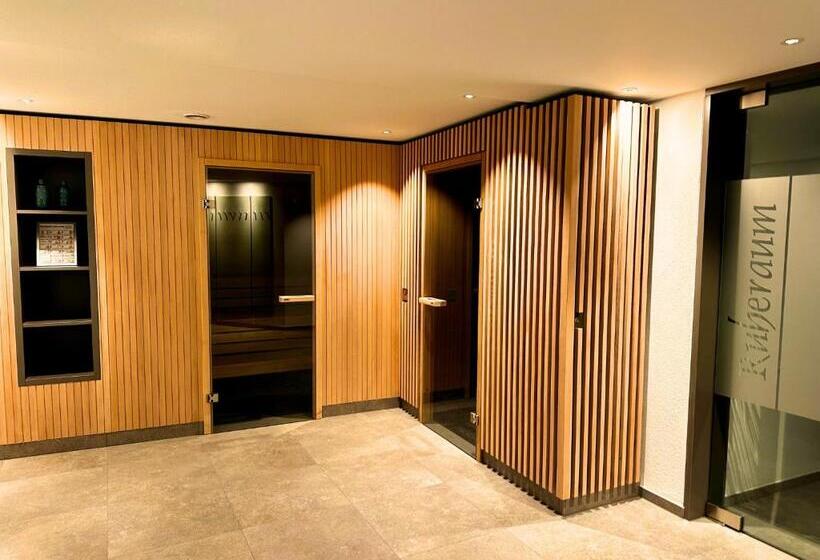 ホテル Augustiner